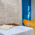 Traditional Olive Appartement Fallika