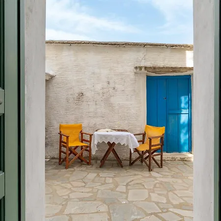 Traditional Olive Apartment Fallika