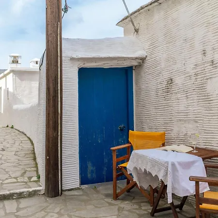 Traditional Olive Appartement *