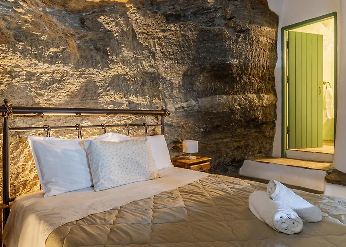 Traditional Olive Daire *